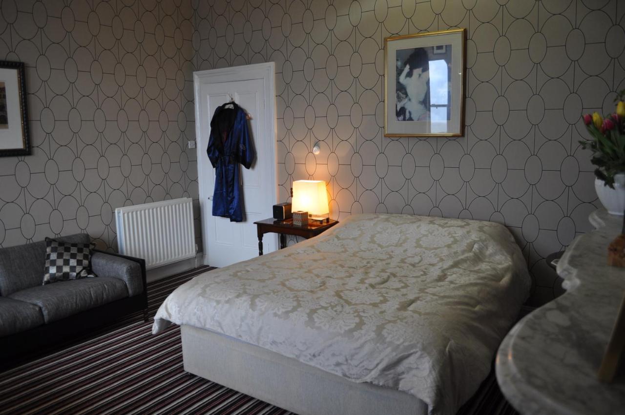 Bed and Breakfast Aberley House à Waterloo Extérieur photo